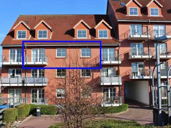 ANFRAGEN STOP!Helle 2-Zimmerwohnung mit Balkon Nahe TF CAU Kiel im Grünen von Privat.