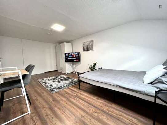Inviting double bedroom in Nordend-West