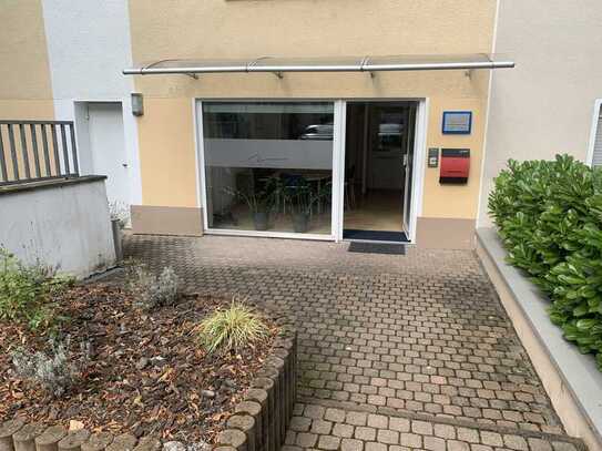 Büro /Gewerbeimmobilie in Sachsenhausen am Mühlberg