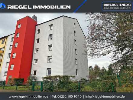 Sie hier? Wir auch! Gepflegte 4 Zimmer Wohnung mit Balkon, Aufzug und Garage in beliebter Wohnlage !