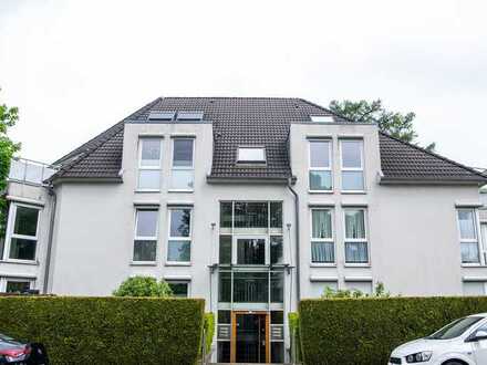 Très chique! E-Schönebeck: Dachgeschoss-Maisonette-Wohnung mit ganz viel Charme!