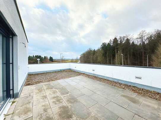 Maisonette-Wohnung mit Dachterrasse
in eleganter Stadtvilla