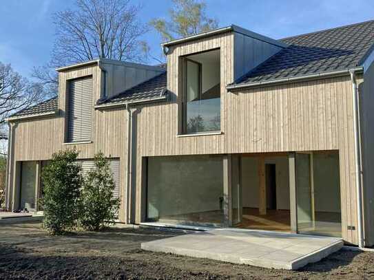 Erstbezug: Natürlich wohnfühlen im modernen Holzhaus