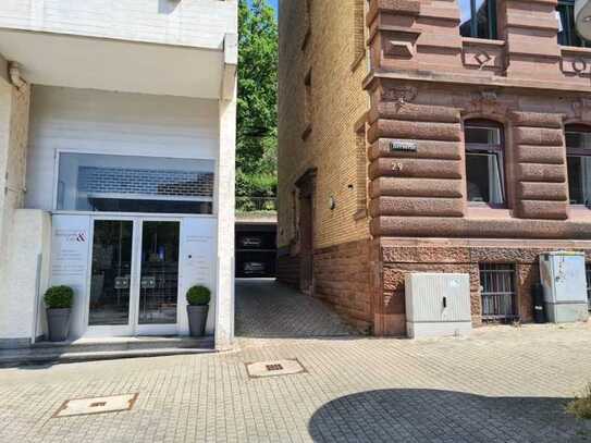 Stellplatz in moderner Duplex-Garage – zentral in Stuttgart