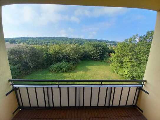 3-Raum-Wohnung in ruhiger Lage mit tollem Ausblick