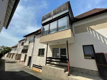 Gemütliche 2,5-Zimmer-Wohnung mit Balkon in Unterspiesheim