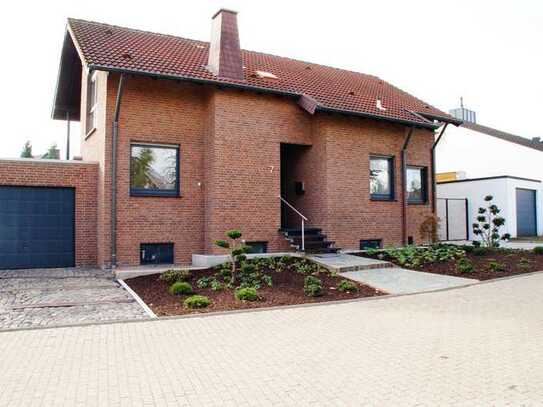 Schönes, geräumiges Haus mit Einliegerwohnung in Hückelhoven, Brachelen (Kreis Heinsberg)