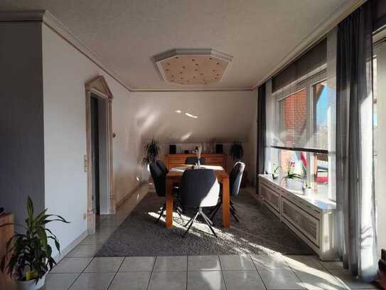 Eigentumswohnung mit Balkon & Garage/ Übach-Palenberg