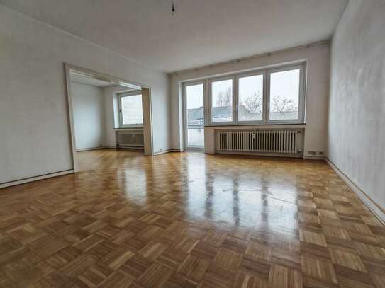 3-Zimmer-Wohnung mit Einbauküche und Loggia in Essen-Rüttenscheid