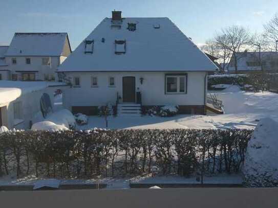 Saniertes Haus mit Windmühlenblick und guter Anbindung