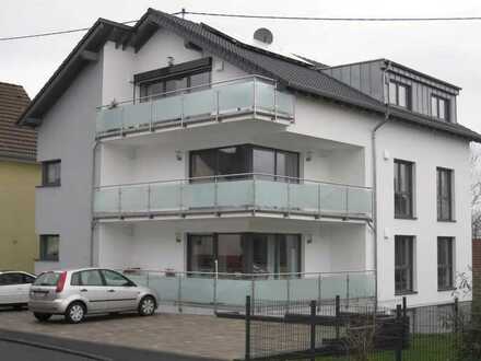 Großzügige 4-Raum-DG-Wohnung mit EBK und Balkon in Montabaur - Horressen / NIEDRIGENERGIEHAUS