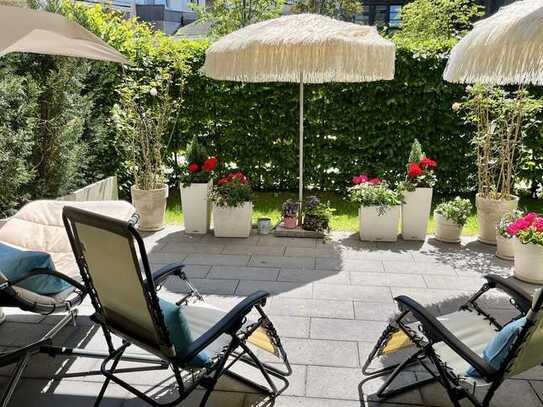 Luxoriöse Erdgeschosswohnung mit Garten und Terrasse