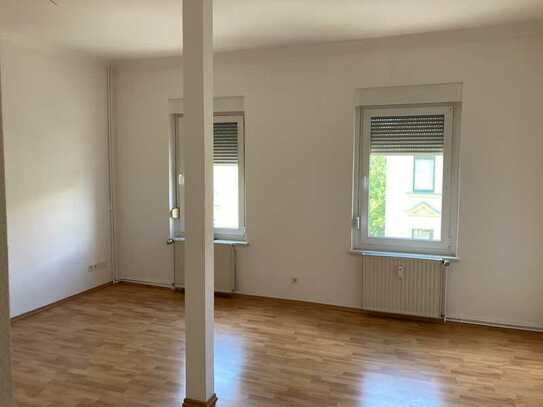 Schöne und modernisierte 2,5-Zimmer-Wohnung in Leipzig