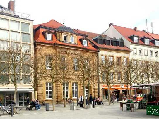 Historisches Gewerbeobjekt zur Repositionierung in Bayreuths Fußgängerzone