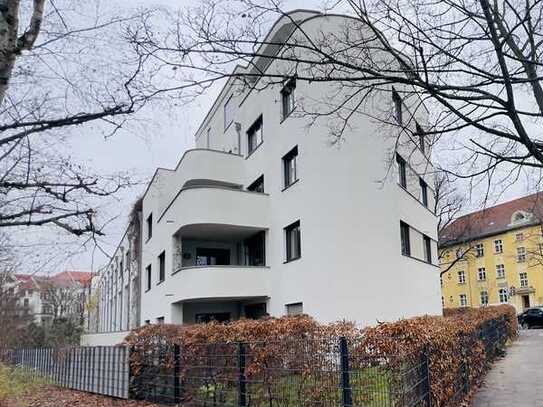 Großzügige 3-Zimmer-Wohnung mit Garten und 2 Terrassen in Pankow