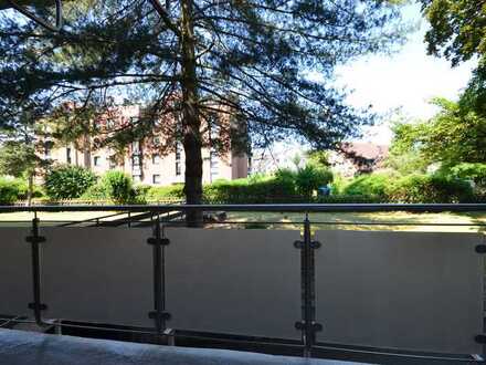 Kapitalanlage: Düsseldorf- Lierenfeld: Gutgeschnittene Drei- Raum- Stadtwohnung mit Loggia und TG