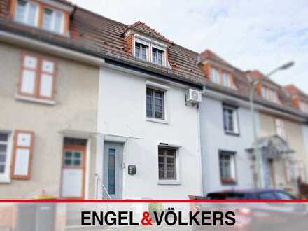 Modernes Reihenmittelhaus mit Garten und Stellplatz!