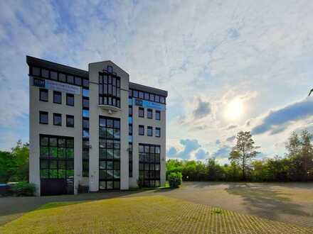 Großzügige Büroetage mit ausreichend PKW Stellplätzen in guter Lage im Gewerbepark Mühlheim-Kärlich