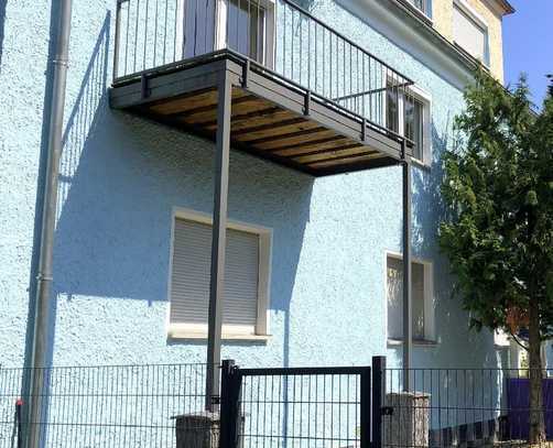 Sonnig helle und ruhig gelegene Wohnung mit Balkon und gr. Küche im gepflegten Haus in Lichtenrade