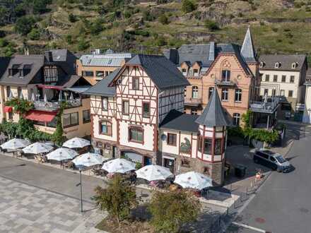 Haus am Rheinufer mit malerischem Burgblick - Perfekte Kapitalanlage