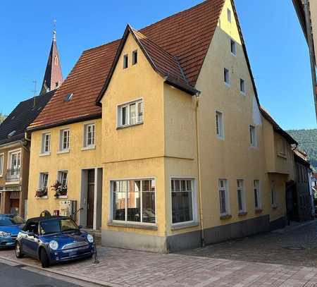 Mehrfamilienhaus in zentraler Lage - Neckargemünd