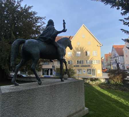 Logenplatz in Baudenkmal * 2.5 Zimmerwohnung am Rossmarkt