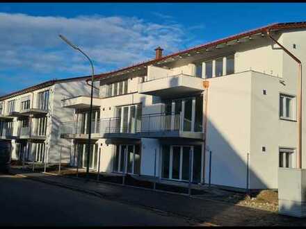 Schöne 3-Zimmer Wohnung mit Balkon in Aichach