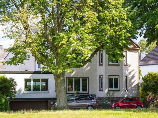 Freigezogenes Dreifamilienhaus auf dem Ischeland