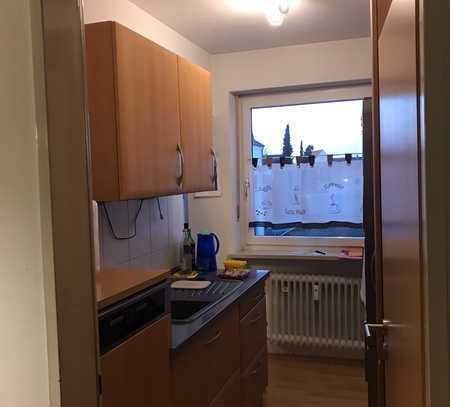 Attraktive und gepflegte 3,5-Zimmer-Wohnung mit Balkon in Obertraubling