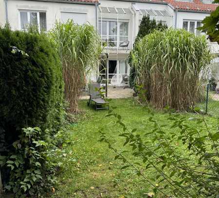 Erstbezug 6-Zimmer-Haus mit luxuriöser Innenausstattung in Unterschleißheim