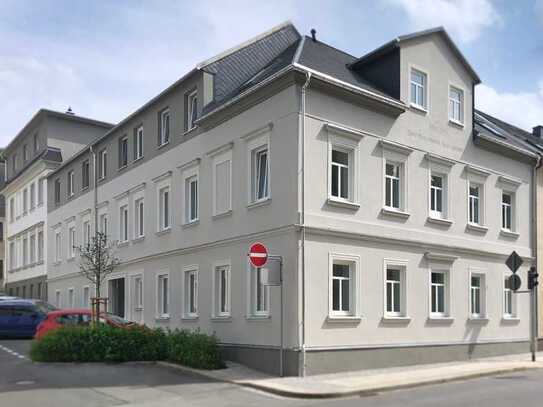 Schöne barrierefreie 2-Raum-Erdgeschosswohnung mit geh. Innenausstattung mit Terrasse und EBK