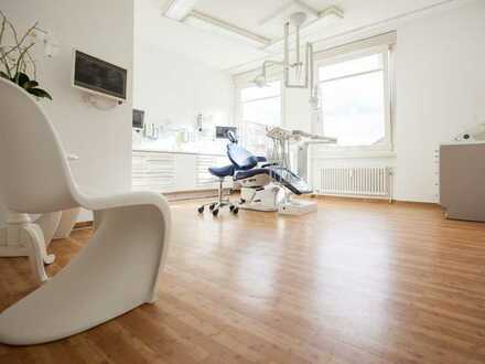Zahnarztpraxisfläche mit 3 Behandlungszimmern zur Miete