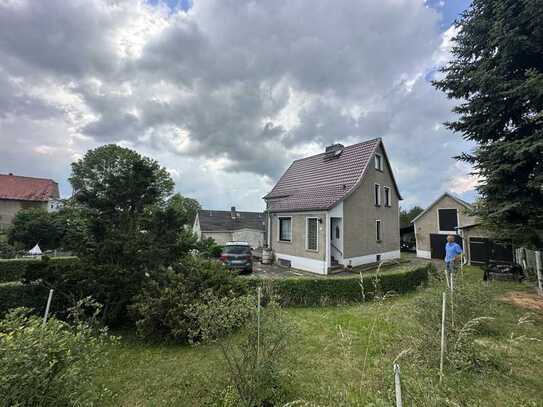 Einfamilienhaus mit großzügigem Grundstück und vielseitigen Nutzungsmöglichkeiten