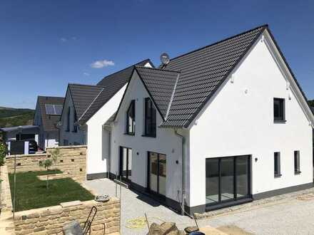 1.FamilienHaus-Neubau - Fertigstellung Sommer -2023