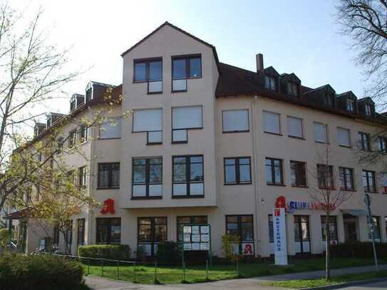 Zentrumsnah Wohnen, gepflegte 4 Zimmer DG-Wohnung in 85435 Erding