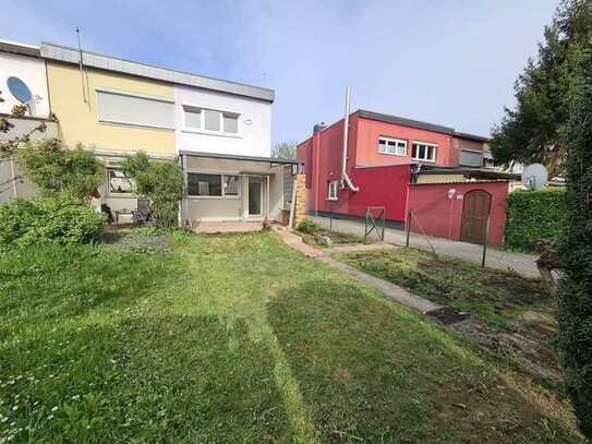 Top Gelegenheit, Kernsaniertes Reiheneckhaus mit Garten in ruhiger Wohngegend