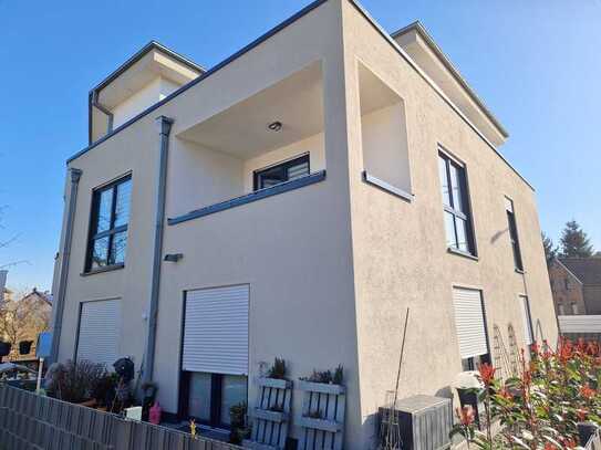 Glessen / Pulheim, 3-Zi. Gartenwohnung, 122 qm