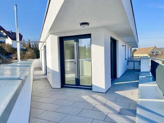 *Erstbezug* 2-ZKB-Single-Penthouse-Wohnung mit Dachterrasse und Rheinblick