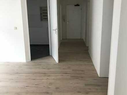 neu renovierte 5 Zimmer Wohnung mitten in Frankfurt Oberrad