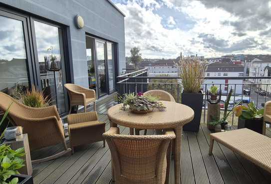 103 m² moderne Penthousewohnung mit gr. Balkon , Aufzug