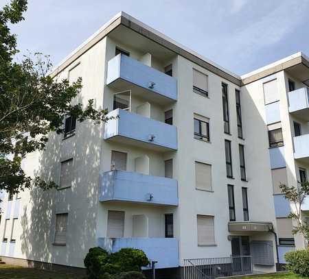Teilmöblierte 1-Zimmer-Wohnung im Uni-Wohngebiet mit Balkon, Stellplatz und Pantry-Küche
