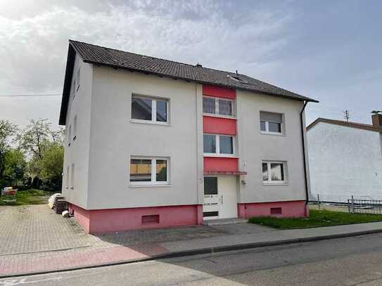 Attraktive 4,5-Zimmer-Wohnung mit Süd-Balkon in Karlsbad-Spielberg - Verkauf gegen Gebot