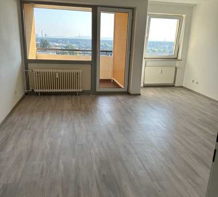 Geschmackvolle 1-Zimmer-Wohnung mit Balkon in Obertshausen