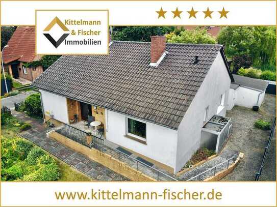 4 ZIMMER EINFAMILIENHAUS IN RUHIGER LAGE MIT BARRIEREFREIHEIT, VERANDA, GARTEN UND GARAGE