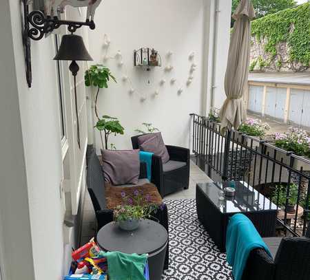 3 Zimmer Wohnung mit Einbauküche, Sauna, Balkon, Garten, Garage und Stellplatz in der Altstadt