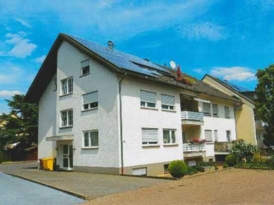 Günstige, gepflegte 3-Zimmer-DG-Wohnung mit Balkon in Bad Neuenahr-Ahrweiler