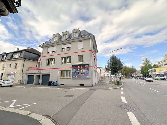 Neuwertige 4-Zimmer-Wohnung mit Garage nahe der Innenstadt