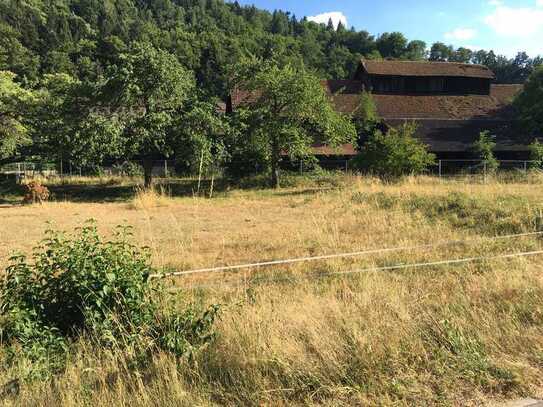 Schön gelegenes Grundstück für ein Reihenandhaus