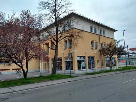 1 oder 2 Tiefgaragenstellplätze (nebeneinanderliegend); genannter Preis pro Stellplatz