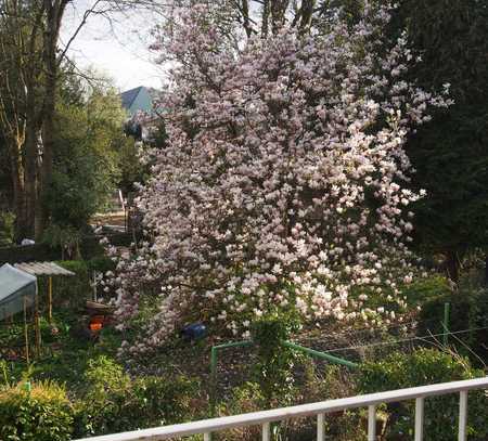 Schöne 2-Zimmer-Wohnung mit Balkon und Einbauküche in Aachen-Burtscheid